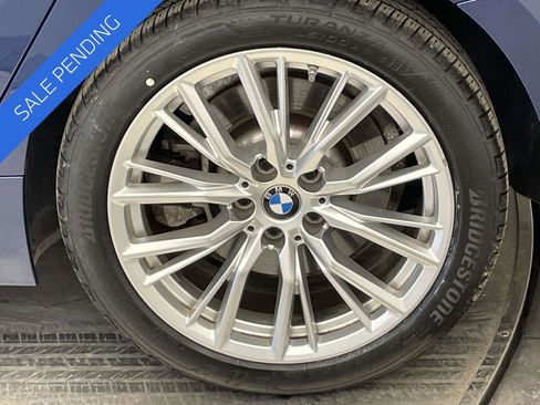 Used 2024 BMW 330i xDrive Sedan w/ Convenience Package AWD/4WD image 12