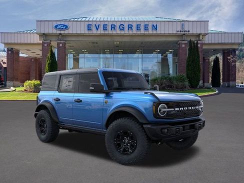 New 2025 Ford Bronco Badlands AWD/4WD image 7