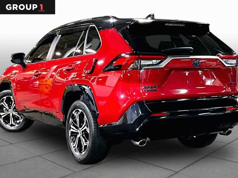 Used 2024 Toyota RAV4 XSE AWD/4WD image 12