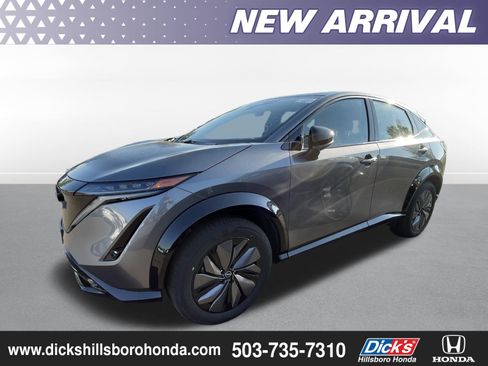 Used 2024 Nissan Ariya AWD image 1