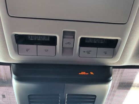 Used 2025 MAZDA CX-50 AWD 2.5 S w/ Accent Package image 32