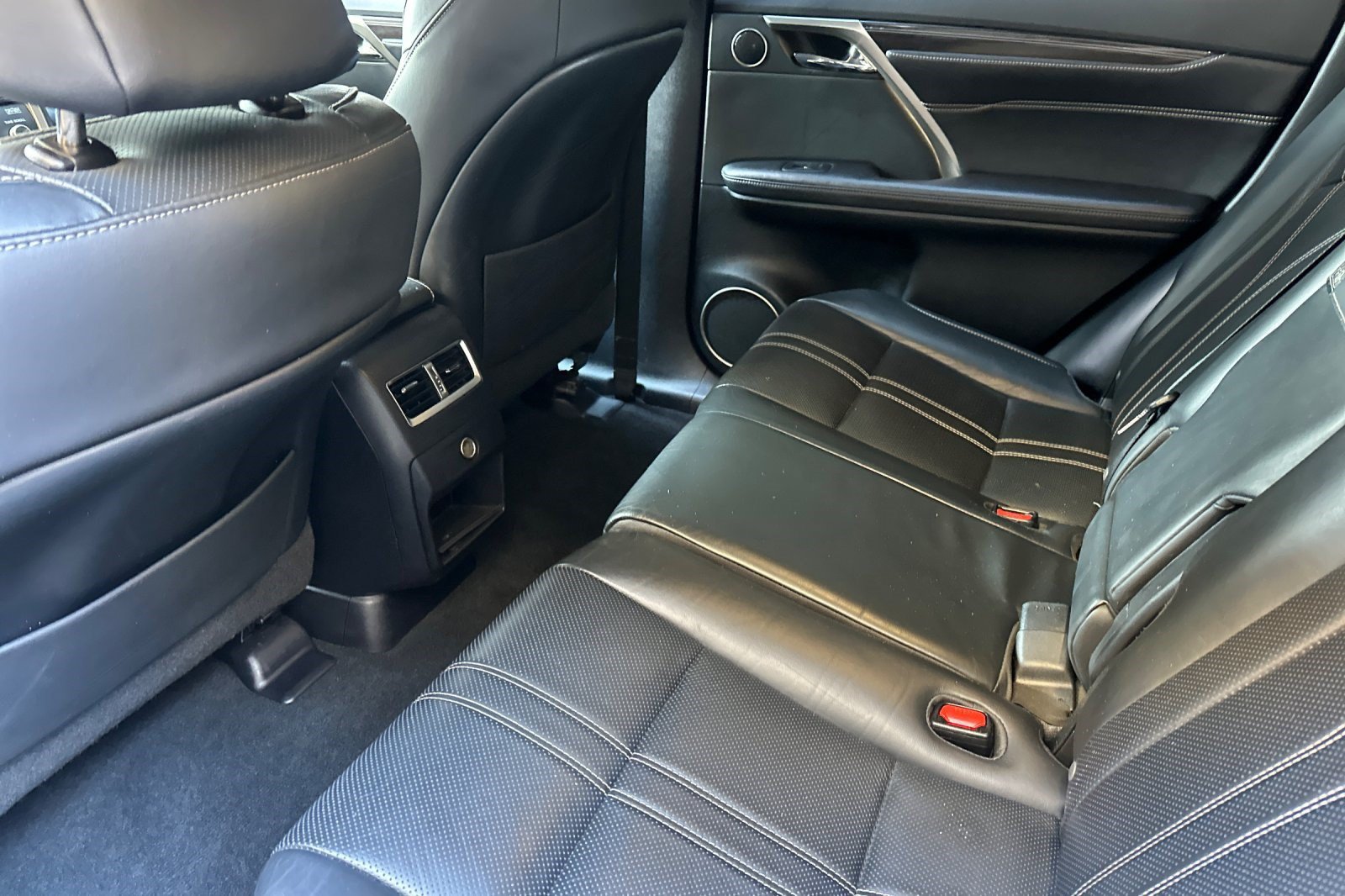 Used 2017 Lexus RX 350 FWD w/ Luxury Package image 28
