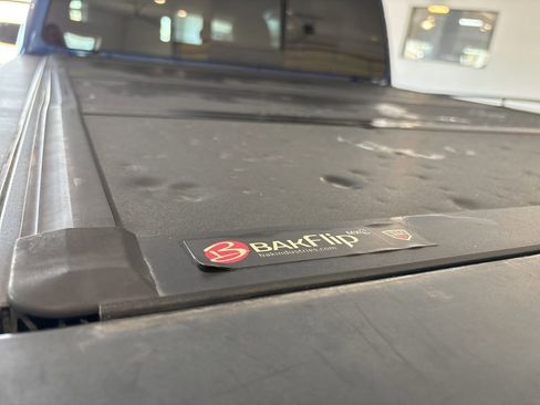 Used 2021 Nissan Titan PRO-4X w/ Pro-4x Convenience Package image 36