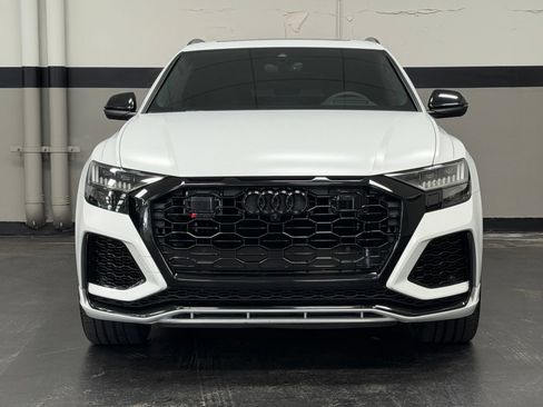 Used 2023 Audi RS Q8 w/ Black Optic Package AWD/4WD image 4
