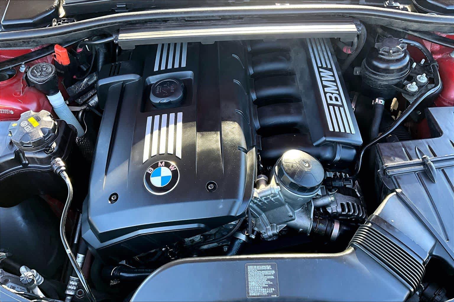 Used 2012 BMW 328i Convertible RWD image 32