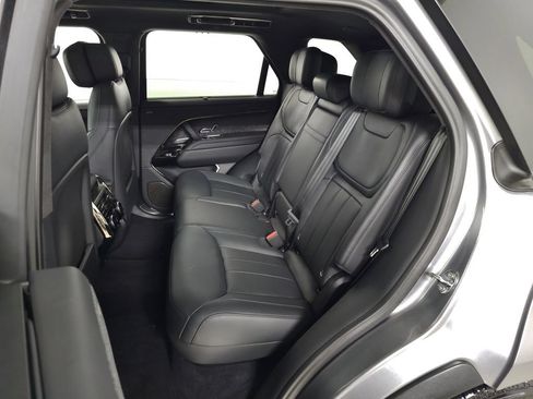 Used 2025 Land Rover Range Rover Sport Autobiography AWD/4WD image 45