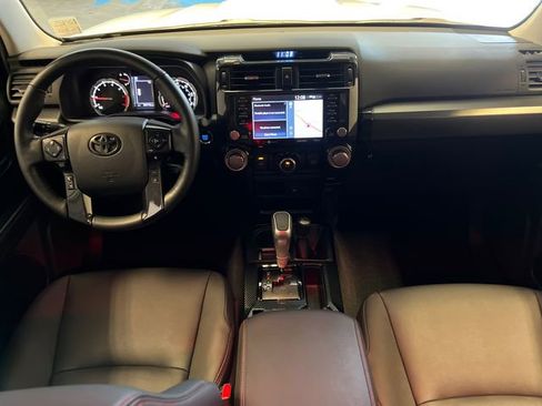 Used 2024 Toyota 4Runner TRD Off-Road Premium w/ Moonroof Package AWD/4WD image 18