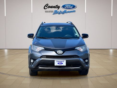Used 2018 Toyota RAV4 Adventure w/ Plus Extra Value Package AWD/4WD image 5