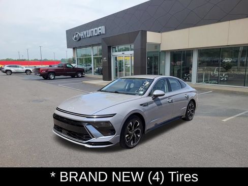 Certified 2024 Hyundai Sonata SEL AWD/4WD image 7