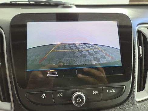 Used 2020 Chevrolet Malibu LS FWD image 32