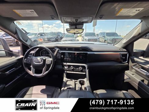 Used 2024 GMC Sierra 2500 Denali w/ Technology Package AWD/4WD image 27