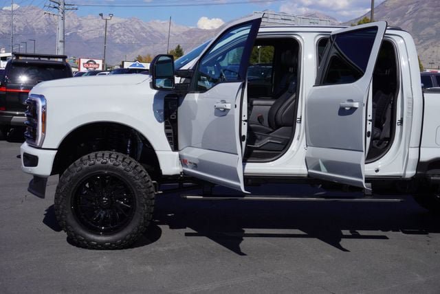 Used 2026 Ford F350 Platinum AWD/4WD image 22