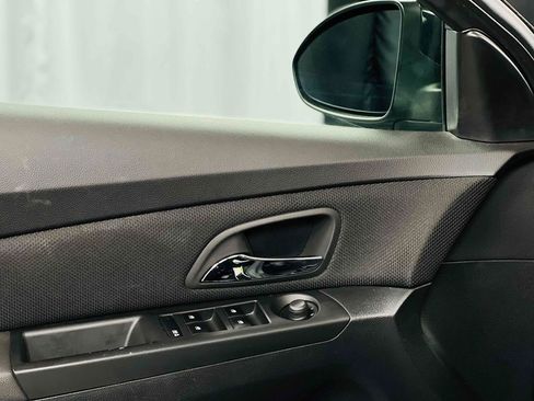 Used 2013 Chevrolet Cruze LT w/ All-Star Edition image 30