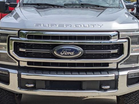 Used 2022 Ford F250 Lariat w/ Lariat Ultimate Package AWD/4WD image 9