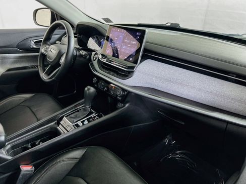 Used 2022 Jeep Compass Latitude image 26