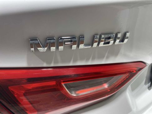 Used 2024 Chevrolet Malibu LT FWD image 7