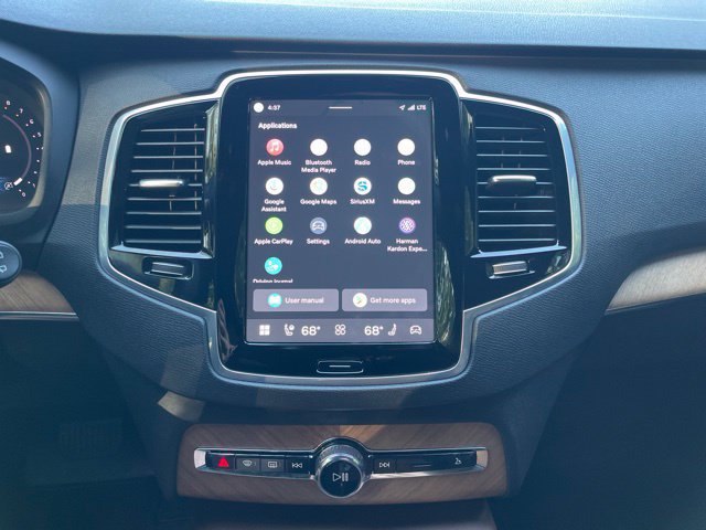 Certified 2025 Volvo XC90 B6 Plus w/ Protection Package AWD/4WD image 22