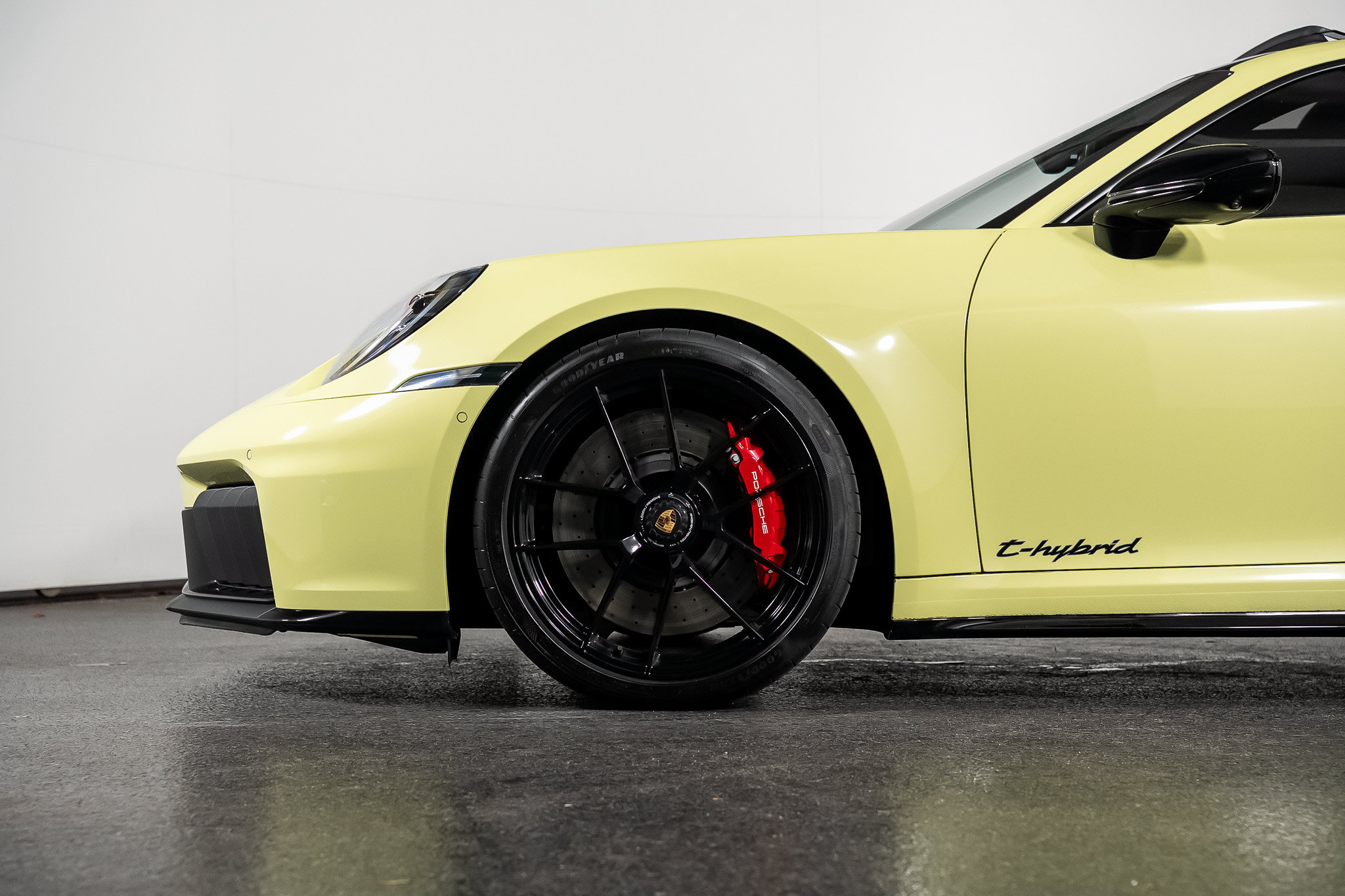 Used 2026 Porsche 911 Carrera GTS RWD image 17