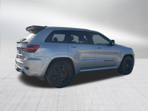 Used 2016 Jeep Grand Cherokee SRT AWD/4WD image 7