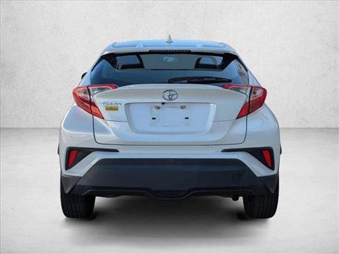 Used 2021 Toyota C-HR LE image 6