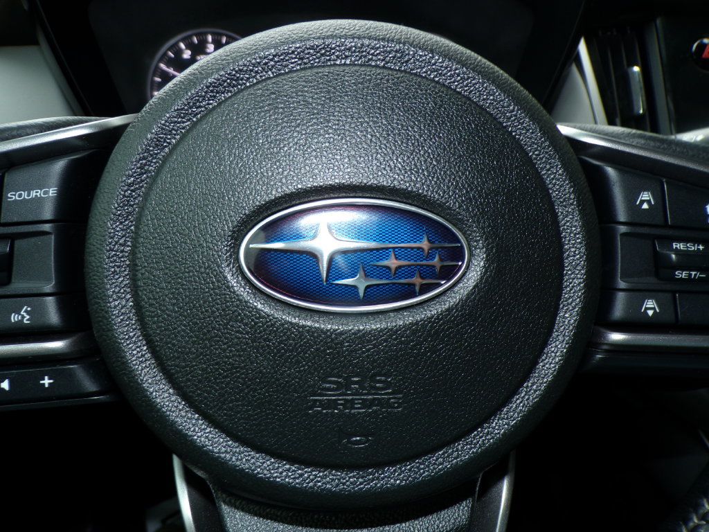 Used 2024 Subaru Outback Premium AWD/4WD image 33