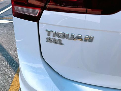 Used 2021 Volkswagen Tiguan SEL w/ 3-Row Tiguan MDO Package FWD image 10
