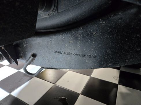 Used 2004 Land Rover Discovery SE image 29