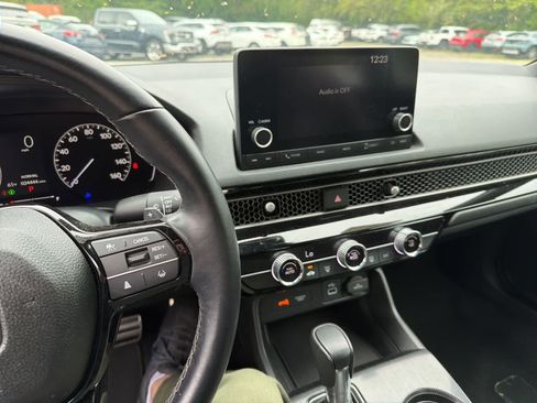 Used 2023 Honda Civic Sport image 20