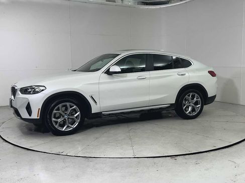 Used 2025 BMW X4 xDrive30i image 5