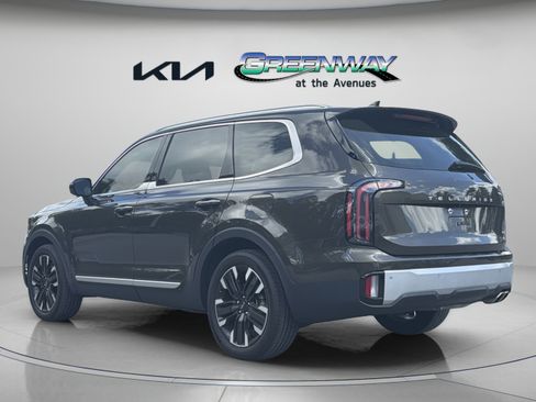 Used 2024 Kia Telluride SX Prestige AWD/4WD image 4