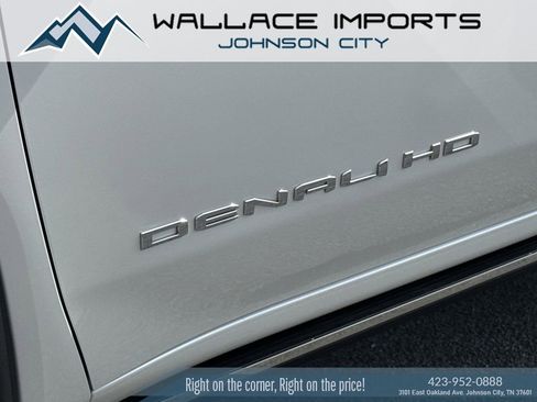 Used 2025 GMC Sierra 2500 Denali Ultimate AWD/4WD image 12