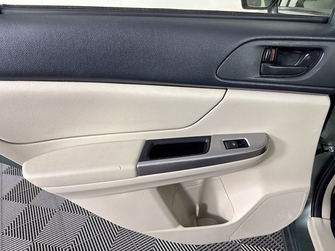 Used 2016 Subaru Impreza 2.0i image 24