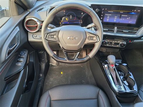 New 2026 Chevrolet Trax RS w/ Driver Confidence Package image 17