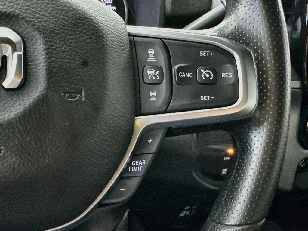 Used 2025 RAM 3500 Tradesman AWD/4WD image 25