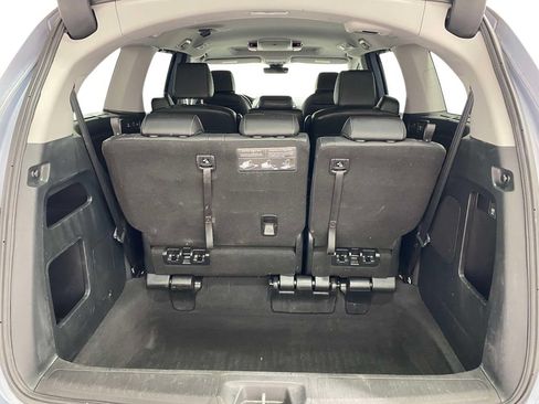 Used 2023 Honda Odyssey Touring image 9