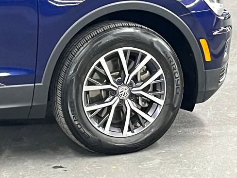 Used 2021 Volkswagen Tiguan S image 35