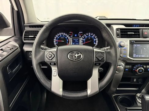 Used 2019 Toyota 4Runner SR5 Premium AWD/4WD image 11