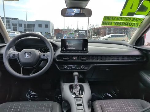 Used 2024 Honda HR-V LX image 14