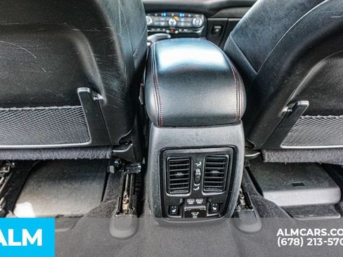 Used 2024 Dodge Durango GT RWD image 33
