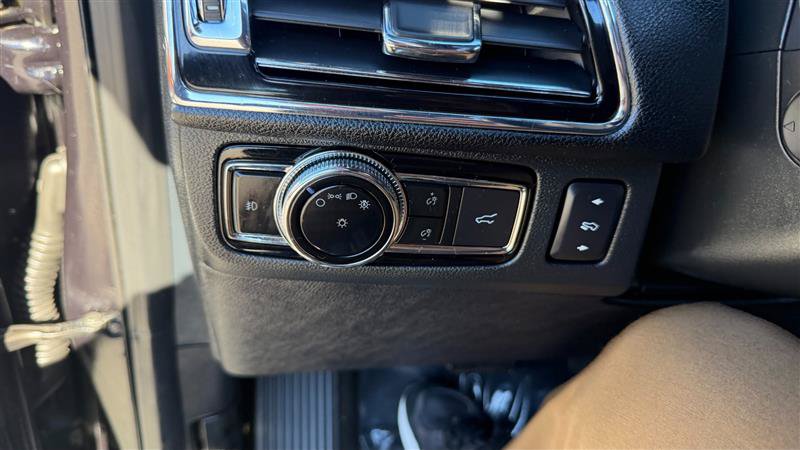 Used 2019 Lincoln Navigator L Reserve w/ Cargo Package AWD/4WD image 28
