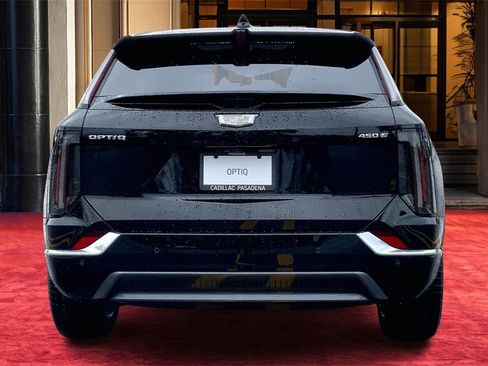 New 2026 Cadillac Optiq Luxury 1 image 5
