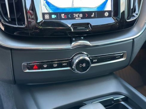 New 2025 Volvo XC60 T8 Core w/ Climate Package image 23