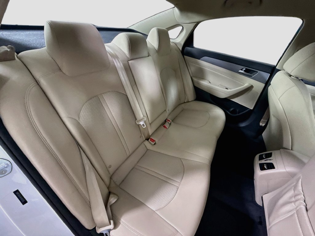 Used 2019 Hyundai Sonata SEL w/ Winter Weather Package FWD image 29