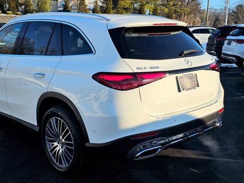 New 2026 Mercedes-Benz GLC 300 4MATIC image 12