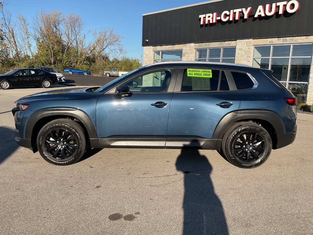 Used 2025 MAZDA CX-50 AWD 2.5 S w/ Premium Package image 3