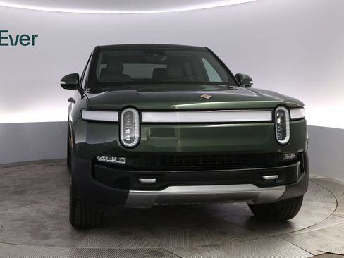 Used 2023 Rivian R1T Adventure AWD/4WD image 12