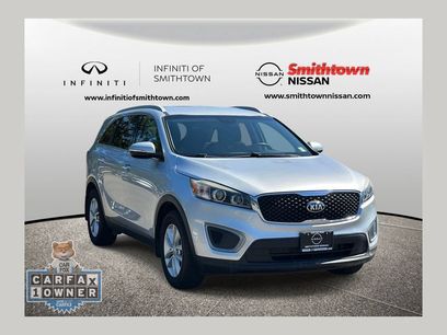 Used 2016 Kia Sorento LX w/ LX Convenience Package