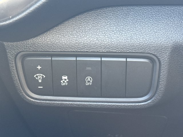 Certified 2024 Kia Soul LX w/ LX Technology Package FWD image 34