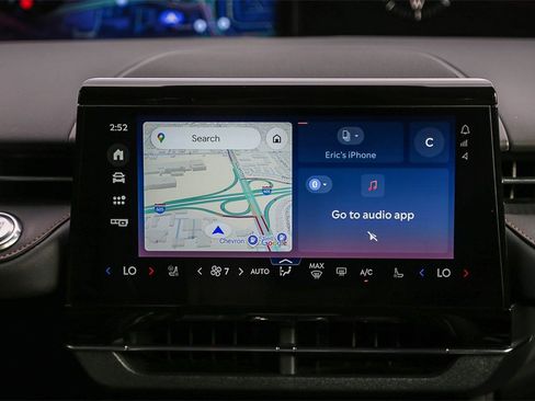 Certified 2024 Lincoln Nautilus Reserve w/ Equipment Group 202A image 18