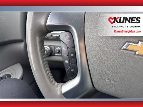 Used 2017 Chevrolet Traverse Premier AWD/4WD image 10